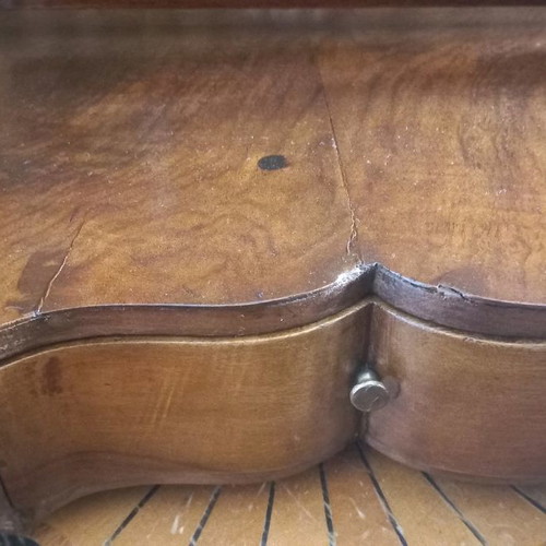French tabletop dressing table used, missing mirror