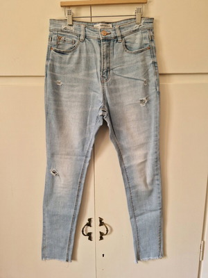 Stradivarius high-waist light blue jeans like new S/M