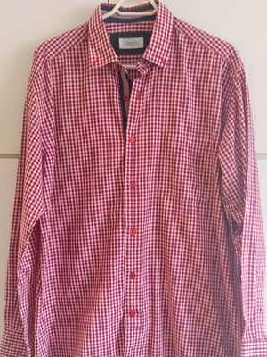 Men's red and white checked shirt like new, size L