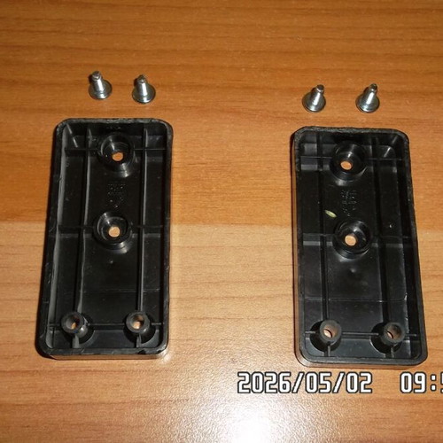 Dometic ammonia fridge bases 2 pcs like new