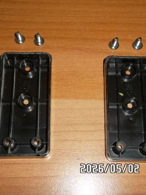 Dometic ammonia fridge bases 2 pcs like new