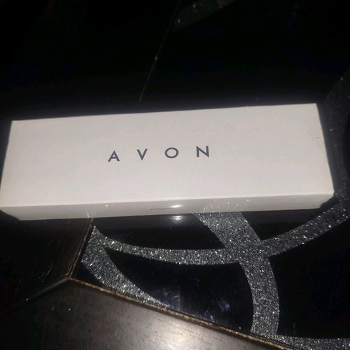 Calendar by AVON necklace set new, silver, in case