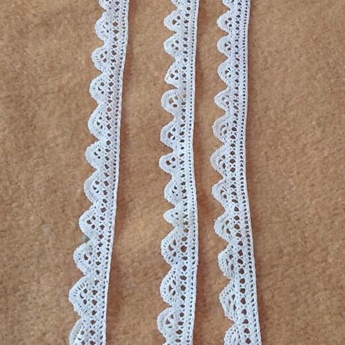 Vintage handmade lace trims set of 3, 85 cm, used