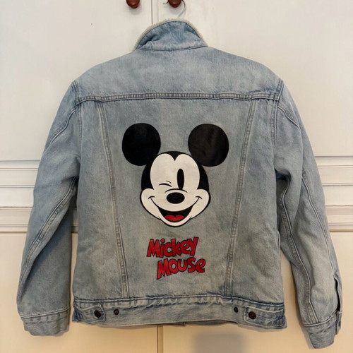 Levis x Disney Mickey Mouse Ex-Boyfriend Sherpa Trucker Jacket like new