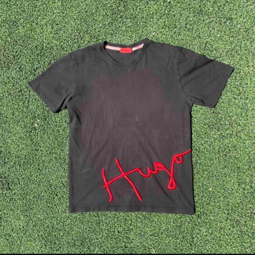 Hugo Boss black T-shirt, size large