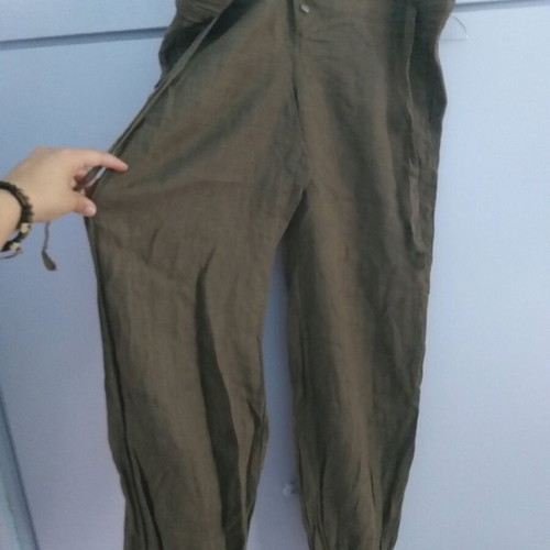 Brown pants used with elastic at the bottom, size L