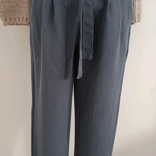 N&P Dark Gray Paperbag High-Waist Pants M like new with Tie-Waist Belt