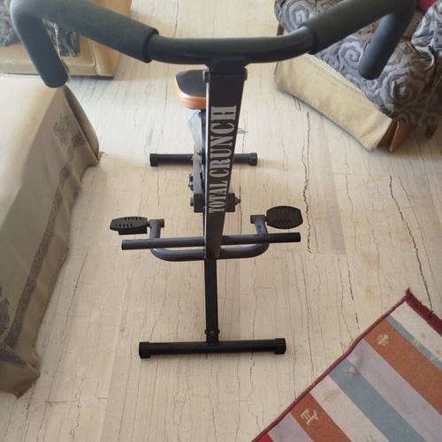 Total Crunch elliptical fitness machine like new