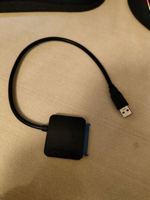 Αντάπτορας USB σε SATA3 σαν καινούργιος
