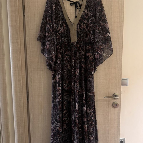 Maxi boho dress Fueguina with floral pattern and gold detail size XL