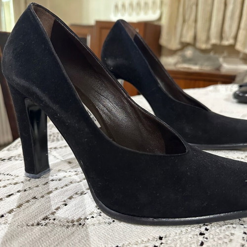 Bournazos pumps used, black, size 38, suede