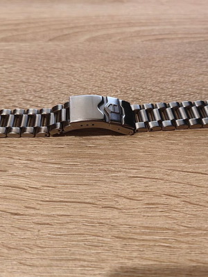 Μπρασελέ Tag Heuer 2000 Professional 20mm σαν καινούργιο