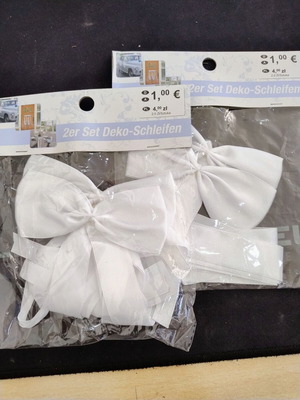 Set of 4 decorative bows new, suitable for weddings