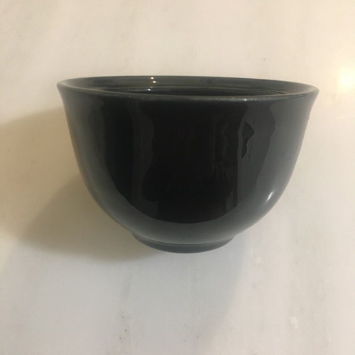 Limburg black ceramic bowl like new