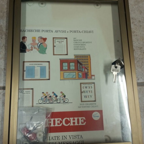Key holder 60 slots and notice board with key new