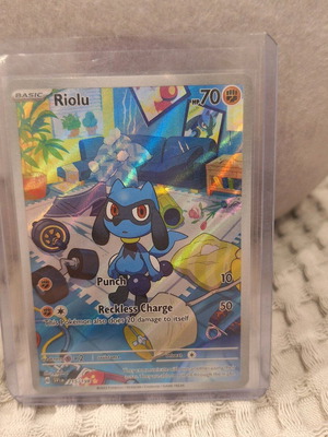 Riolu full art holo new