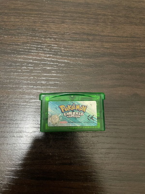Pokémon Emerald κασέτα για Game Boy Advance μεταχειρισμένη