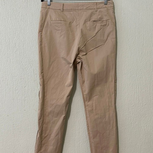 Escada women's pants like new, size 40, beige