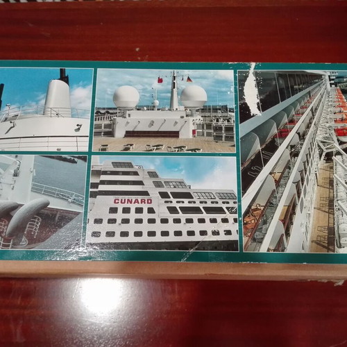 Revell model Queen Mary 2 scale 1:400 like new with paints and brushes