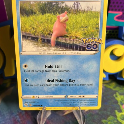 Slowpoke PokemonGo Pokemon card mint condition