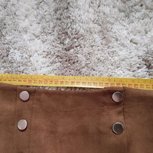 Suede skirt brown small, fitted, like new
