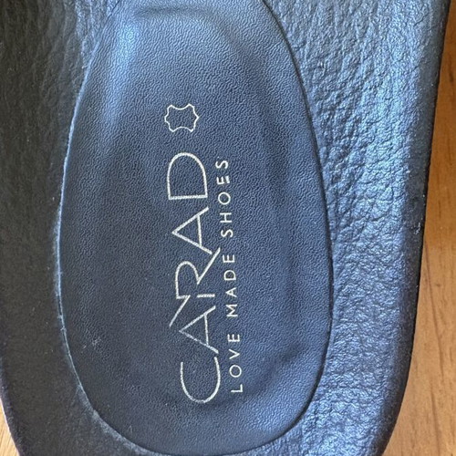 Carad leather sandals size 38 like new with gold chain detail