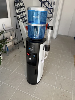 Oasis Water Cooler Inox ISS-FF with Filter and Mini Fridge like new