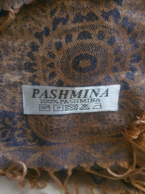 Pashmina like new, blue multicolor