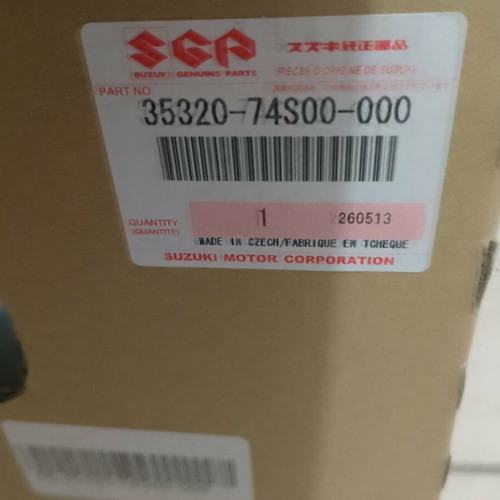 Suzuki Vitara Left Headlight hybrid, like new