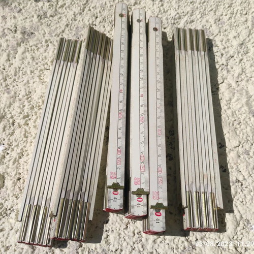 Wooden folding meter sticks pack of 10 new