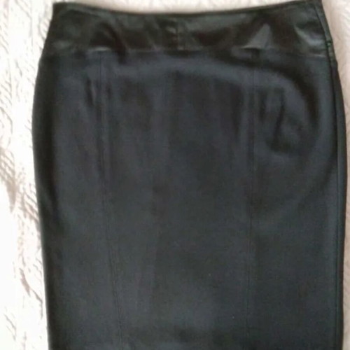 Trussardi skirt black, like new, size M