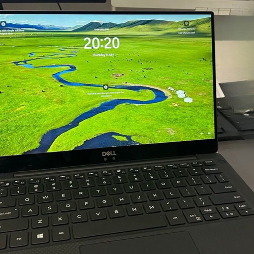 Dell XPS 13 9370 ultrabook like new, Intel Core i7, 16GB RAM, 512GB SSD