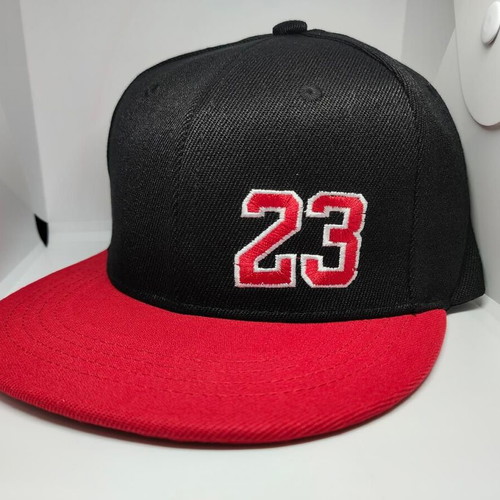 Snapback Chicago Bulls Michael Jordan 23 cap like new black red
