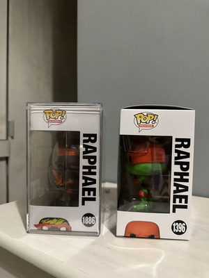 Funko Pop Raphael Turtle bundle new limited edition