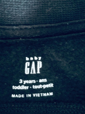 GAP sweatshirt multicolored like new for 3-year-old boy