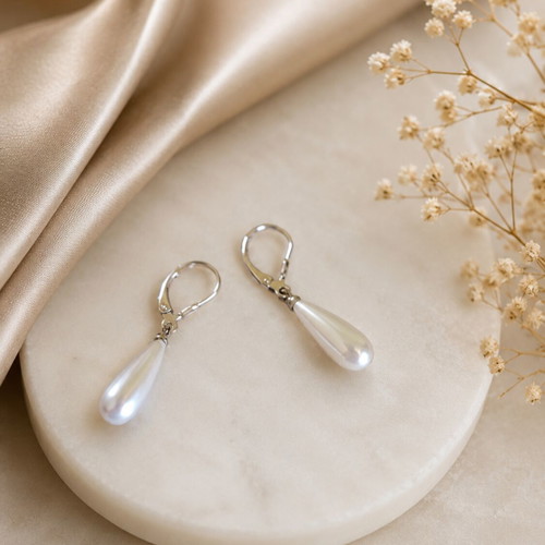 Silver pearl drop earrings set