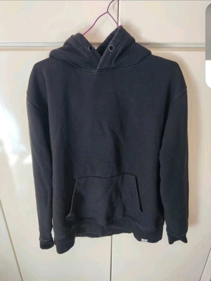 Pull & Bear black hoodie used, size L