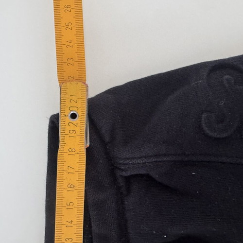 Black tracksuit for 3-4 years old like new