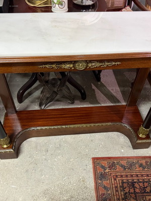 Saridis Console white marble like new
