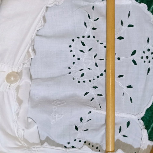 Antique nightgown white cutwork embroidery like new