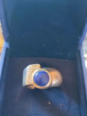 Silver 925 ring with lapis and zircon like new