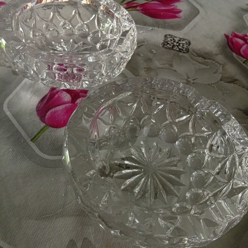 Crystal ashtrays luxury carved, new, set of two, 13cm diameter