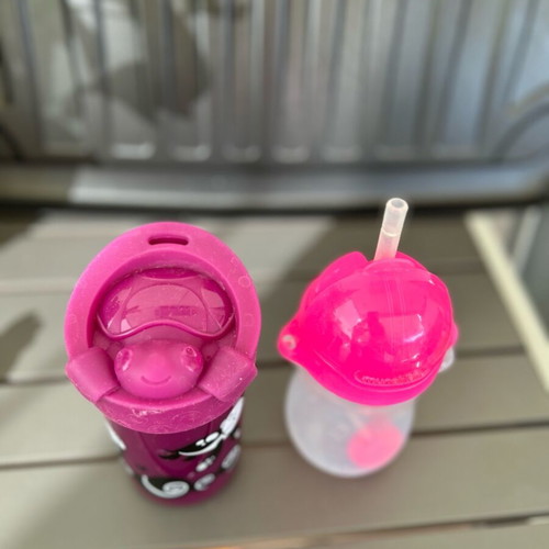 Training cup set used 2+, Munchkin and tommee tippee