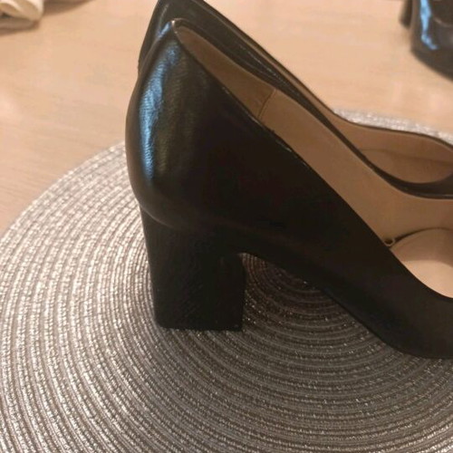 Zara black pointed pumps size 38 like new