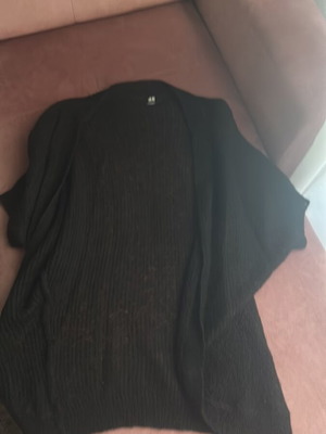 H&M cardigan knit black medium like new