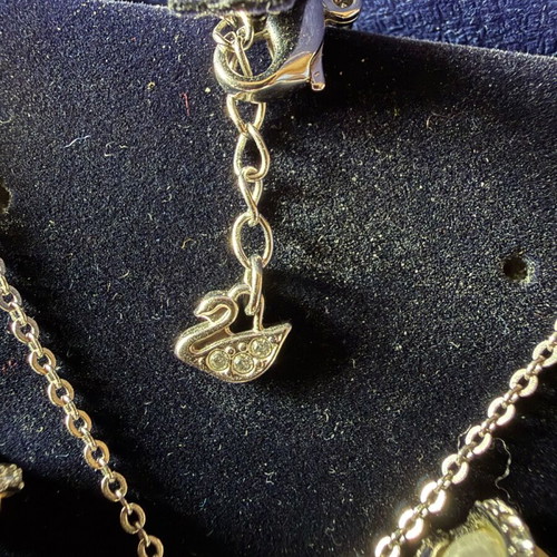 Swarovski set necklace and earrings with opal silver color, like new