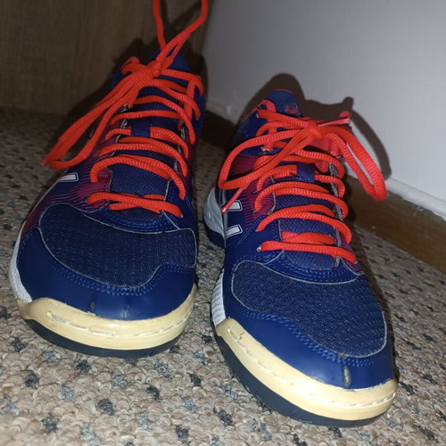 Asics volleyball shoes used, size 41.5, blue and red athletic sneakers