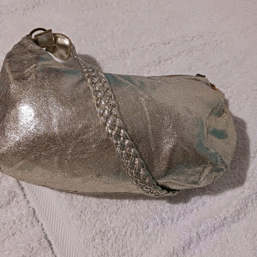 Gold Handbag like new for evening outfit