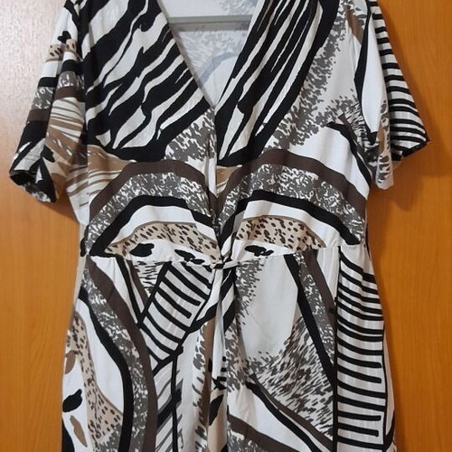 Alessa W Collection Printed Short-Sleeve Blouse XL used