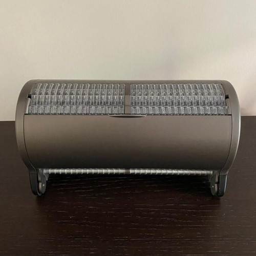 Mechanical CD and DVD organizer like new, holds up to 60 discs